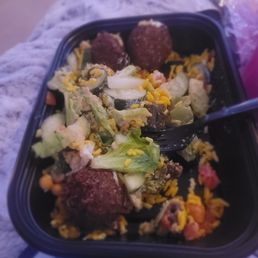 Falafel, lemon rice, salad, dolmas!! I could eat this everyday Falafel, lemon rice, salad, dolmas!! I could eat this everyday