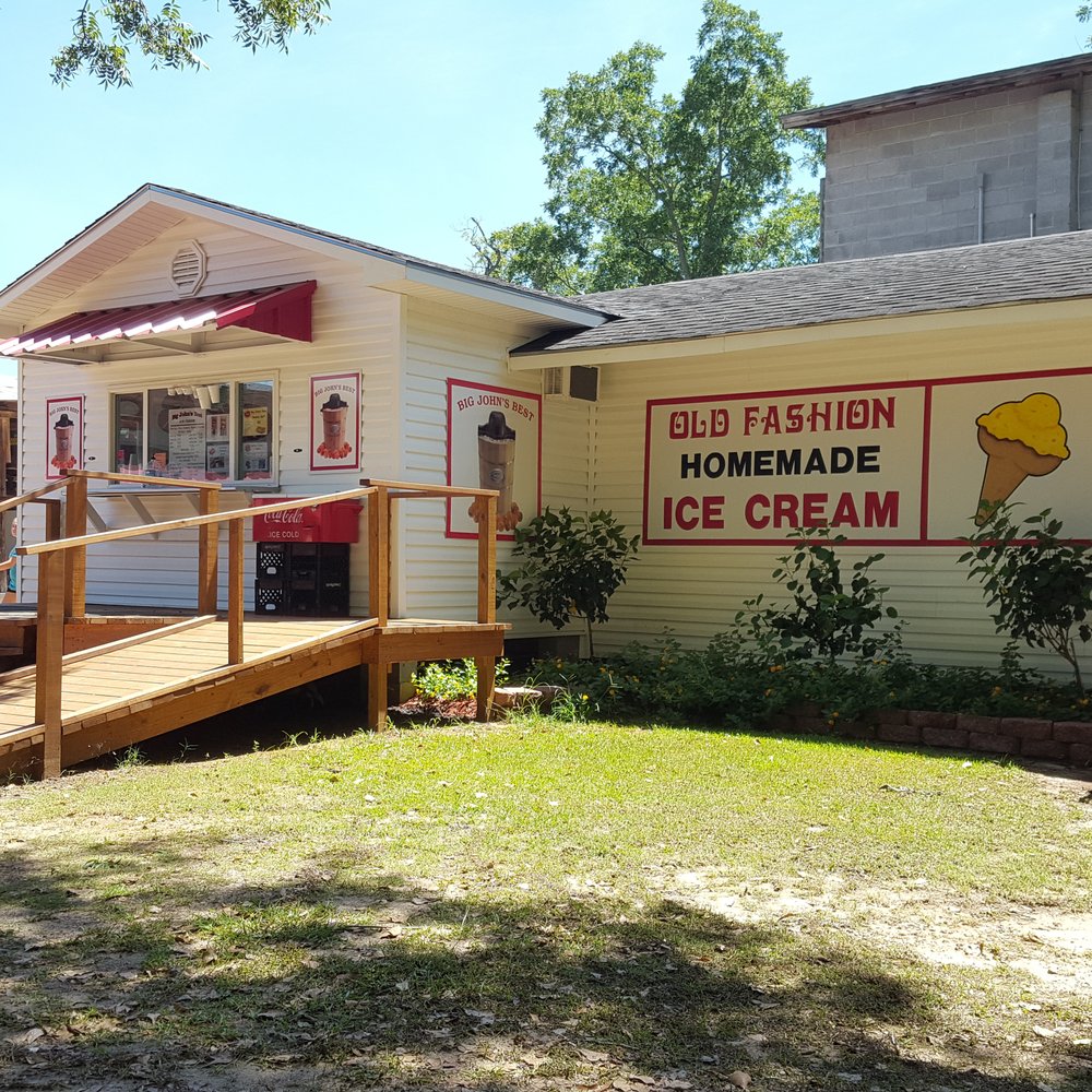Burton Brooks Orchard - the entrance to the ice cream shop - Ice Cream & Frozen Yogurt Near Me - Barney, Georgia Burton Brooks Orchard - the entrance to the ice cream shop - Ice Cream & Frozen Yogurt Near Me - Barney, Georgia