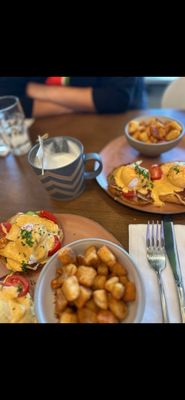 Monki Breakfast Club & Bistro Inglewood by null