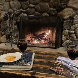 Enjoyable fire with a complimentary glass of Merlot. Enjoyable fire with a complimentary glass of Merlot.