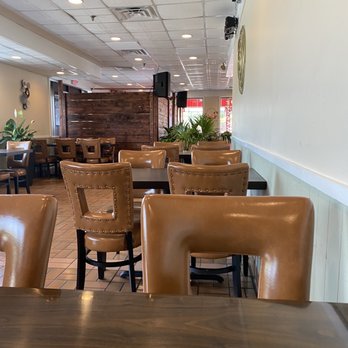 Coracora - Atmosphere - Latin American Near Me - West Hartford, Connecticut Coracora - Atmosphere - Latin American Near Me - West Hartford, Connecticut