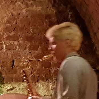 Piec Art - Jazz & Blues Near Me - Kraków, Massachusetts