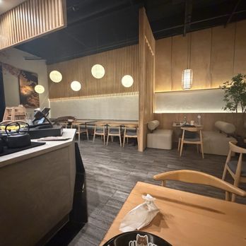 Oi Shiba - Interior space - Ramen Near Me - San Diego, California Oi Shiba - Interior space - Ramen Near Me - San Diego, California