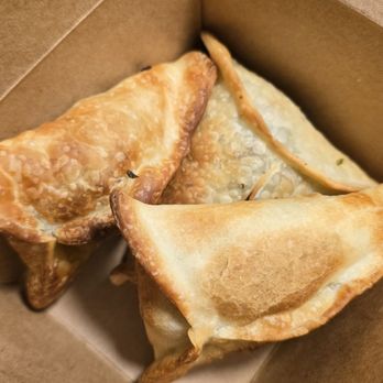 The Wrap Shack - Spinach samosas - Wraps Near Me - Bermuda Dunes, California The Wrap Shack - Spinach samosas - Wraps Near Me - Bermuda Dunes, California
