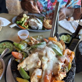 Encanto - Chicken Fajitas - Seafood Near Me - Ensenada, BCN