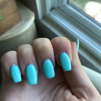 SB Nailbar - on my pointer finger you can see how exposed my natural nail is - Nail Salons Near Me - Santa Barbara, California
