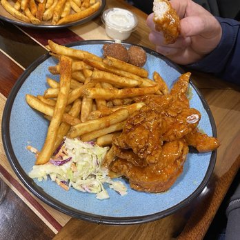 Red Barn Chicken - STICKY FINGER COMBO - Fast Food Near Me - Farmington, Utah Red Barn Chicken - STICKY FINGER COMBO - Fast Food Near Me - Farmington, Utah
