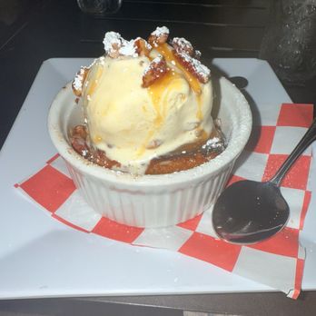 Hideaway House - Their homemade peach & pecan cobbler! - Pizza Near Me - Sedona, Arizona Hideaway House - Their homemade peach & pecan cobbler! - Pizza Near Me - Sedona, Arizona