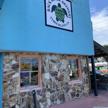 Back River Brewery - Listen, listen - this was a lovely place with such a lovely bartender. It's the kind of place you can bring your dad to. - Beer Bar Near Me - Tybee Island, Georgia Back River Brewery - Listen, listen - this was a lovely place with such a lovely bartender. It's the kind of place you can bring your dad to. - Beer Bar Near Me - Tybee Island, Georgia