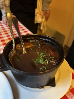 Chez Fernand Christine by null