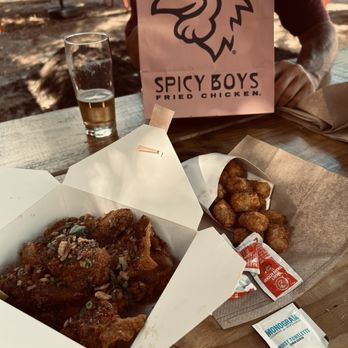 Spicy Boys Fried Chicken - 5 piece and tots - Food Trucks Near Me - Austin, Texas Spicy Boys Fried Chicken - 5 piece and tots - Food Trucks Near Me - Austin, Texas