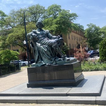 Lincoln Park - Shakespeare - Parks Near Me - Chicago, Illinois