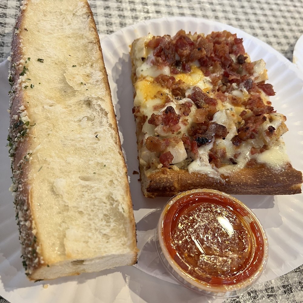 Palace Pizza - Chicken bacon ranch - Pizza Near Me - Lakeland, Florida Palace Pizza - Chicken bacon ranch - Pizza Near Me - Lakeland, Florida