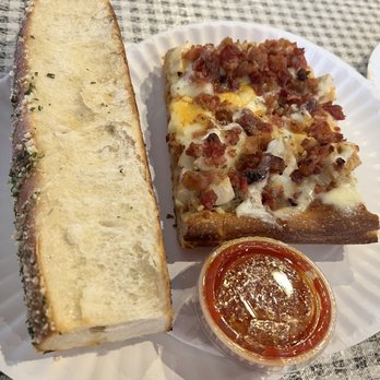 Palace Pizza - Chicken bacon ranch - Pizza Near Me - Lakeland, Florida