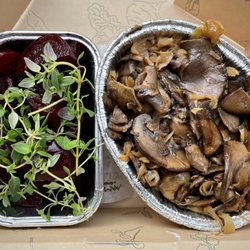 Aamanns Deli - Warm mushroom pate smorrebrod