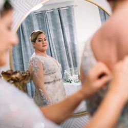 V Style by Vicky Nguyen - Bride on New Years Eve 2021