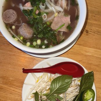 Kettles Vietnamese Bistro - Combination Pho Soup - Vietnamese Near Me - Santa Rosa, California Kettles Vietnamese Bistro - Combination Pho Soup - Vietnamese Near Me - Santa Rosa, California