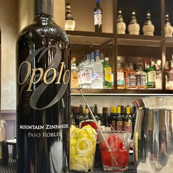 Frugatti's - Giant Paso Wine Bottle Beckons us to The Pacific - Italian Near Me - Bakersfield, California