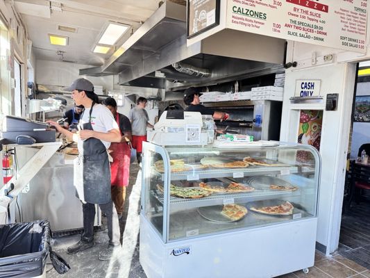 Bronx Pizza by null