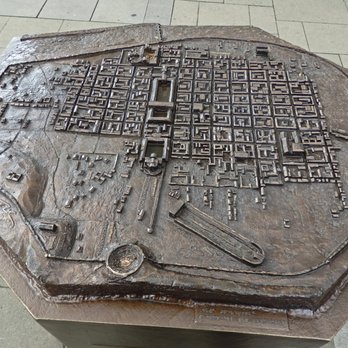 Porta Nigra - Scale Model of Trier during Roman Tomes - Landmarks & Historical Buildings Near Me - Trier, RP