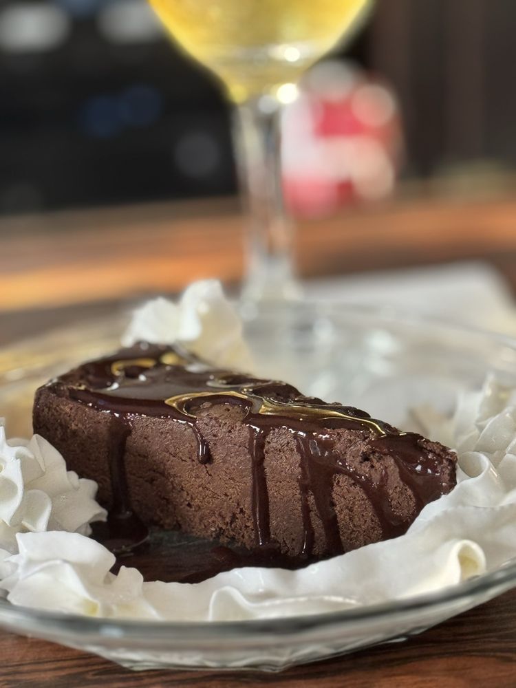 Phil's Bar & Grille — Mexican restaurant in Saugatuck