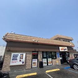 ampm - Outside