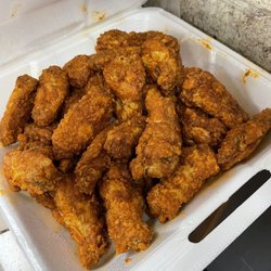 Hooters - Hot Original Hooters Style Wings.