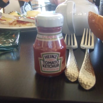 Splashes Restaurant - Individual Ketchups...?! - New American Near Me - Laguna Beach, California Splashes Restaurant - Individual Ketchups...?! - New American Near Me - Laguna Beach, California