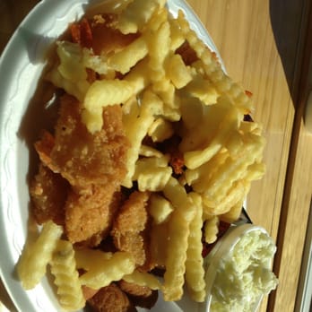 Ronnie's Chuckwagon - Shrimp plate - American Near Me - Carthage, North Carolina