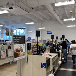 Marshalls - Inside view