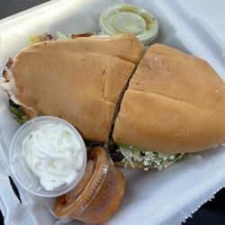 TaquerÃa Teresa - Torta with sides of sauce