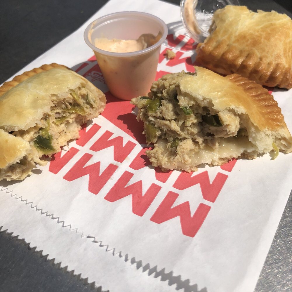 mmmpanadas - Chicken chile verde with chipotle mayo - Empanadas Near Me - Austin, Texas mmmpanadas - Chicken chile verde with chipotle mayo - Empanadas Near Me - Austin, Texas