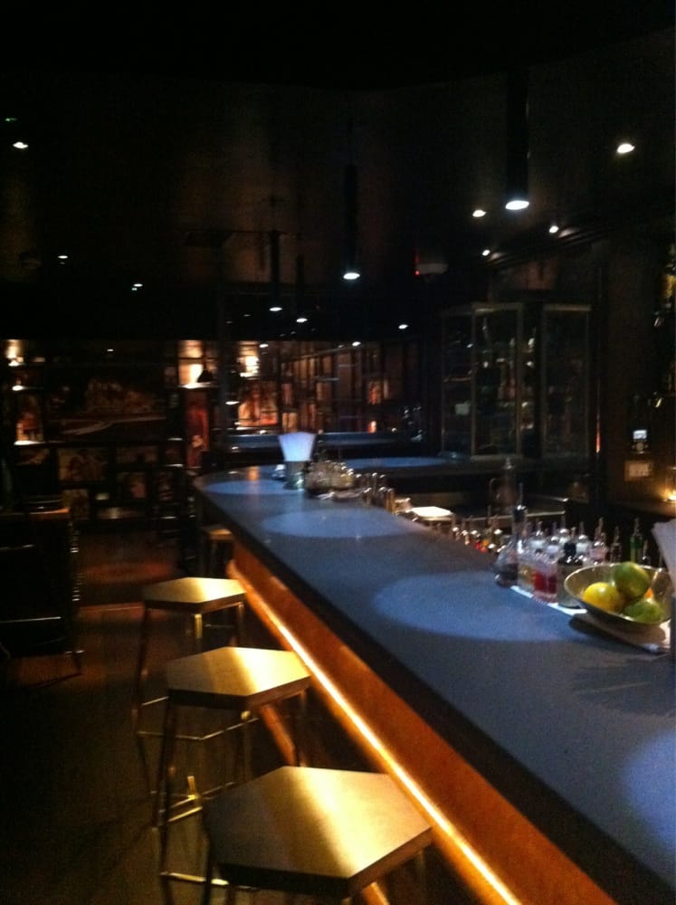 MEGARO BAR 2325 Euston Road, London, United Kingdom Cocktail Bars