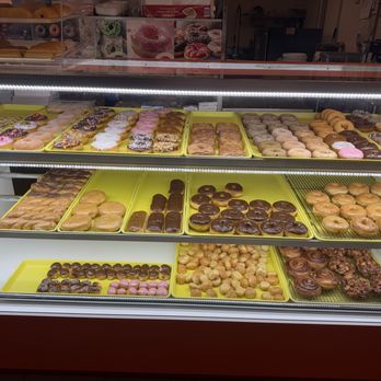 The Donut Palace - They are all fresh - Donuts Near Me - Addison, Texas