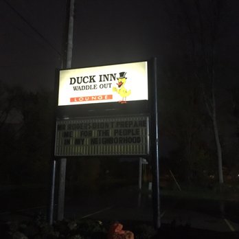 Duck Inn-Waddle Out Lounge
