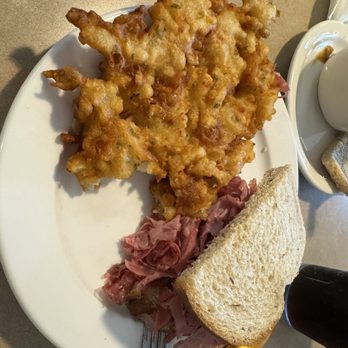 Izzy's - Sandwiches Near Me - Cincinnati, Ohio