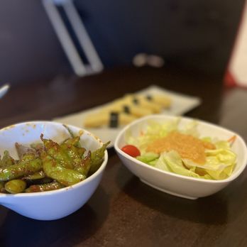 Sushi Hiro - Edamame and the salad - Japanese Near Me - Las Vegas, Nevada