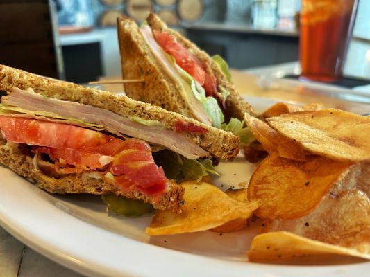 Book & Bourbon Southern Kitchen - Louisville Airport by null