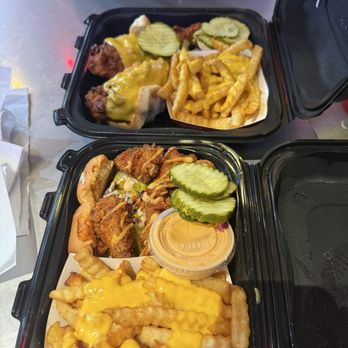Dave's Hot Chicken - Chicken Shop Near Me - San Diego, California Dave's Hot Chicken - Chicken Shop Near Me - San Diego, California