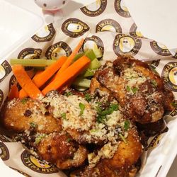 Chicken T.W.I.L.I. - Garlic Parmesan wings