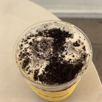 La La Land - Cookies n dream latte - Coffee & Tea Near Me - Glendale, California La La Land - Cookies n dream latte - Coffee & Tea Near Me - Glendale, California