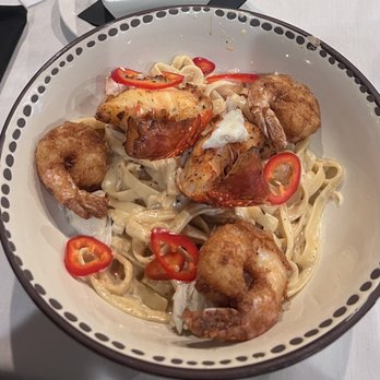 Papi Cuisine - Ultimate Seafood pasta - Cocktail Bars Near Me - Baltimore, Maryland Papi Cuisine - Ultimate Seafood pasta - Cocktail Bars Near Me - Baltimore, Maryland