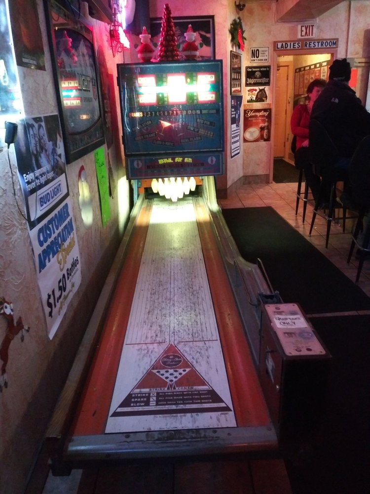 Rico's Bar & Grill — Mexican restaurant in Brunswick