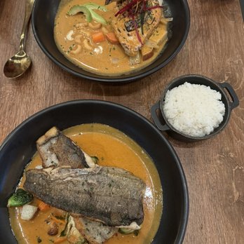 Snap Thai Fish House - Massaman Chicken and Georgia Mountain Rainbow Trout with Panang curry. One of the $4 pots of rice - Thai Near Me - Atlanta, Georgia Snap Thai Fish House - Massaman Chicken and Georgia Mountain Rainbow Trout with Panang curry. One of the $4 pots of rice - Thai Near Me - Atlanta, Georgia