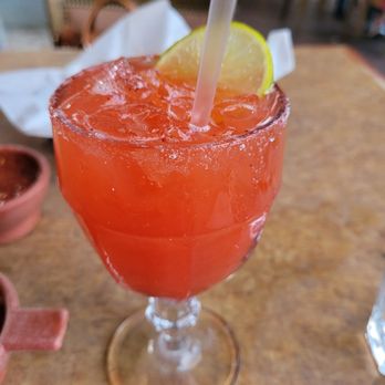 El Pinto - Strawberry Margarita!! - New Mexican Cuisine Near Me - Albuquerque, New Mexico El Pinto - Strawberry Margarita!! - New Mexican Cuisine Near Me - Albuquerque, New Mexico