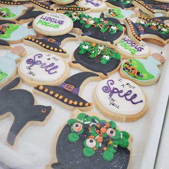 Sweets By Jenna - Halloween cookies! - Bakeries Near Me - Rocky Hill, Connecticut Sweets By Jenna - Halloween cookies! - Bakeries Near Me - Rocky Hill, Connecticut