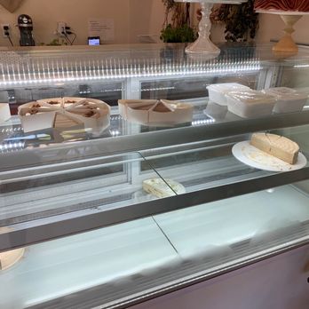 whaT’s More cake studio - Custom Cakes Near Me - Sunnyvale, California whaT’s More cake studio - Custom Cakes Near Me - Sunnyvale, California