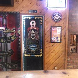 Roundup Restaurant & Lounge