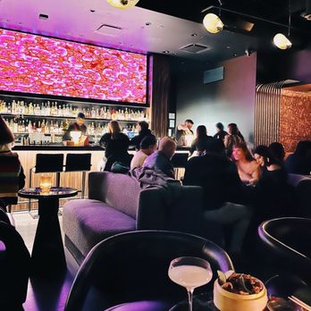 Valedor - Inside - Cocktail Bars Near Me - Chicago, Illinois