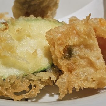 Fujisan Sushi - Sushi Bars Near Me - El Centro, California